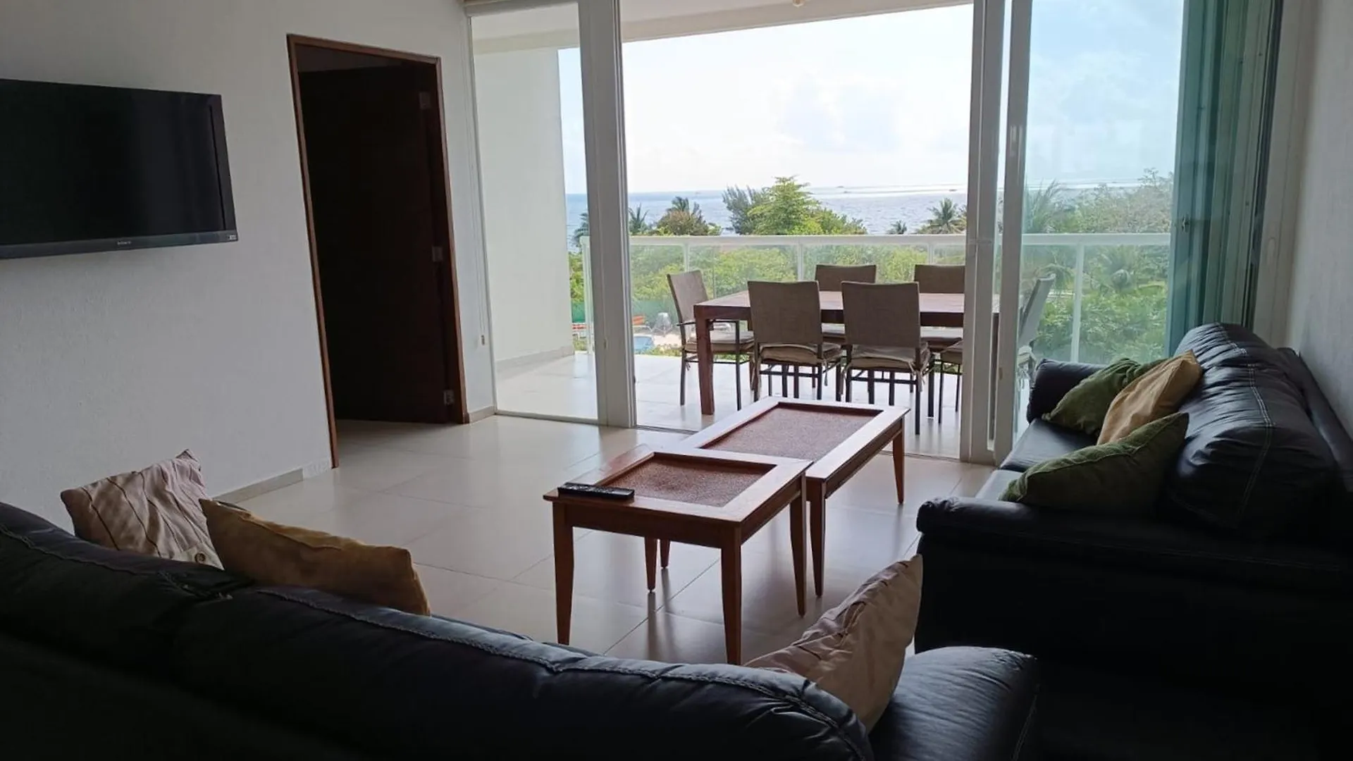 New Beachfront Luxury Apartments 칸쿤 멕시코