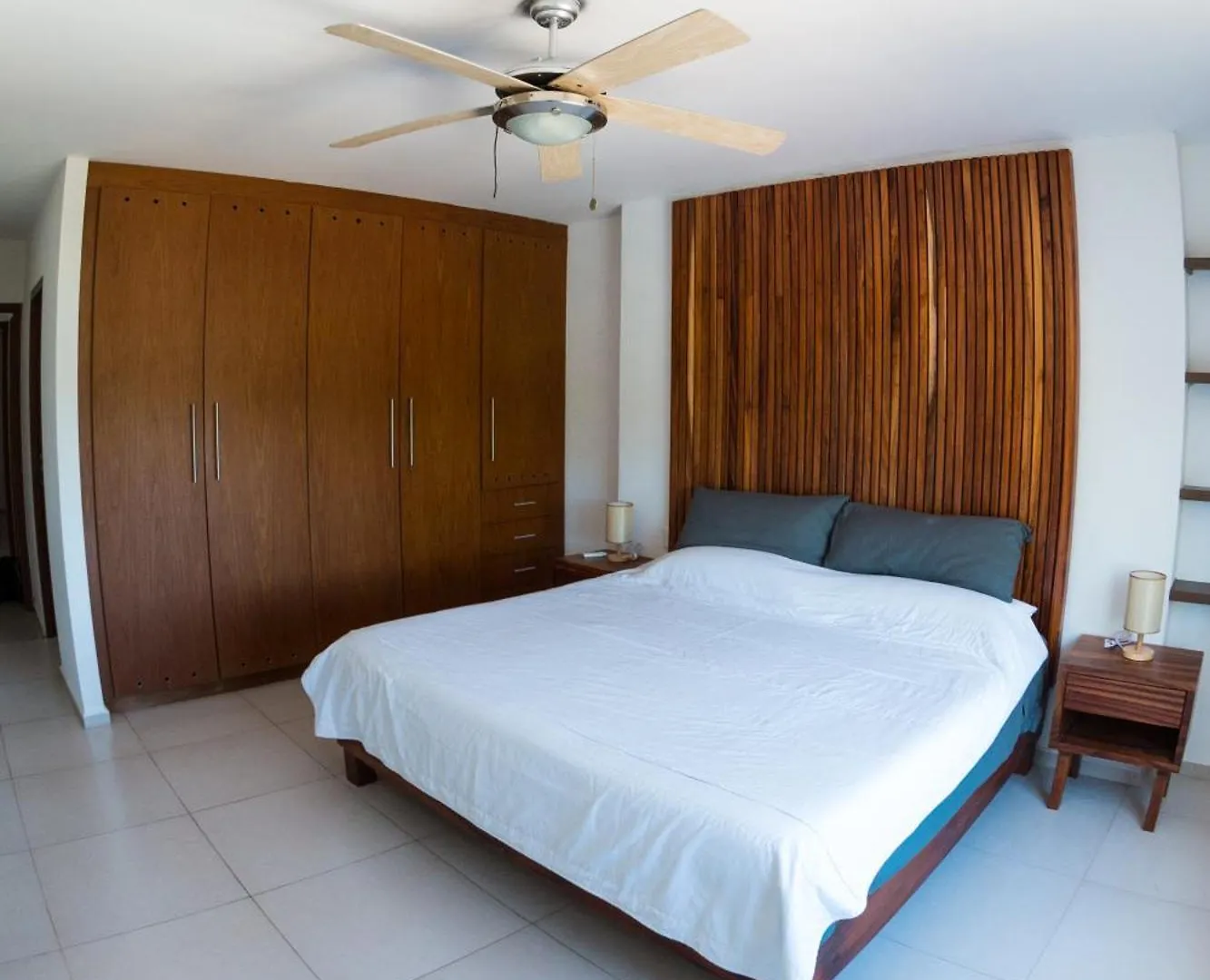 New Beachfront Luxury Apartments 칸쿤 0*,  멕시코