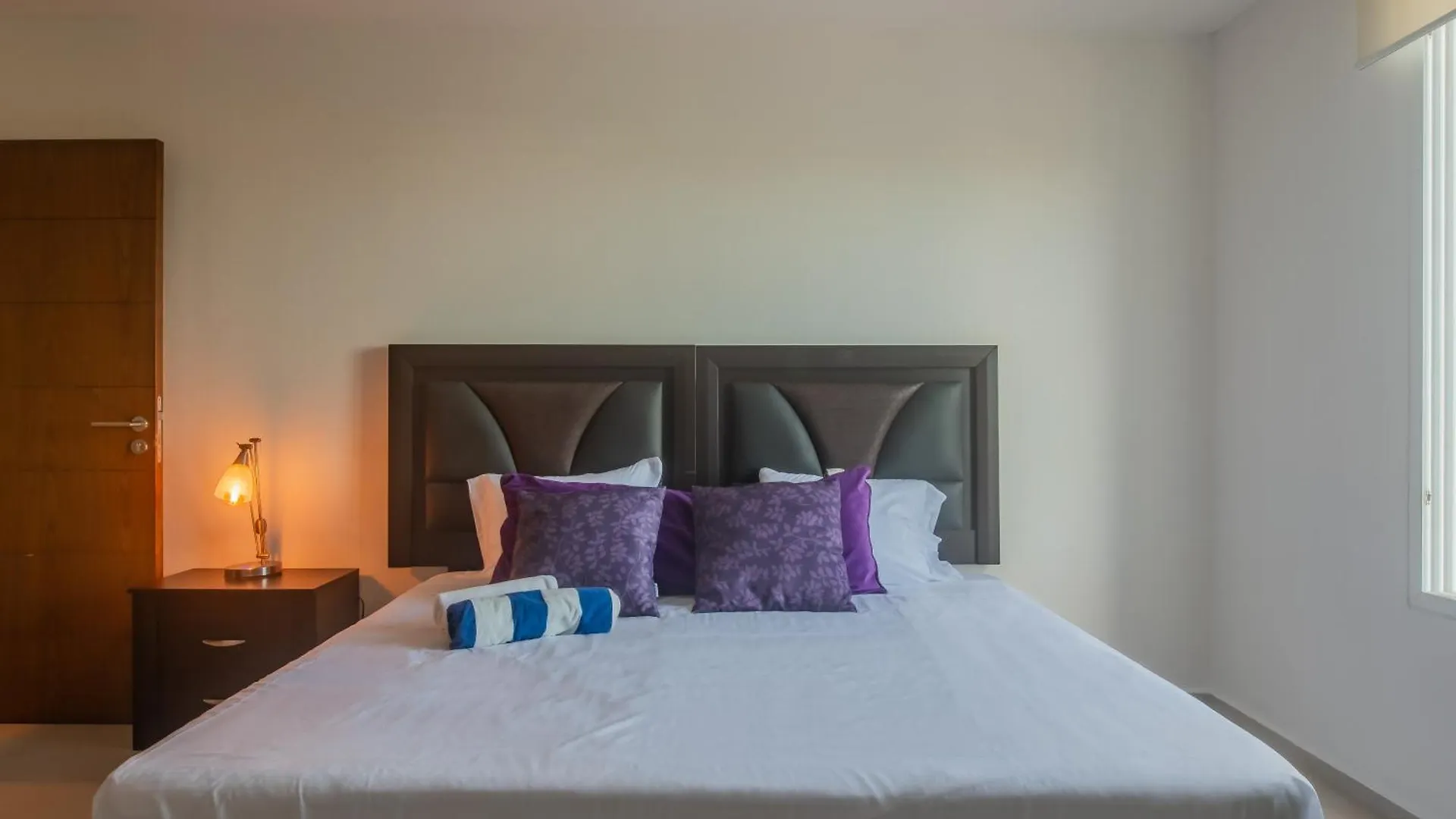New Beachfront Luxury Apartments Cancún Mexikó